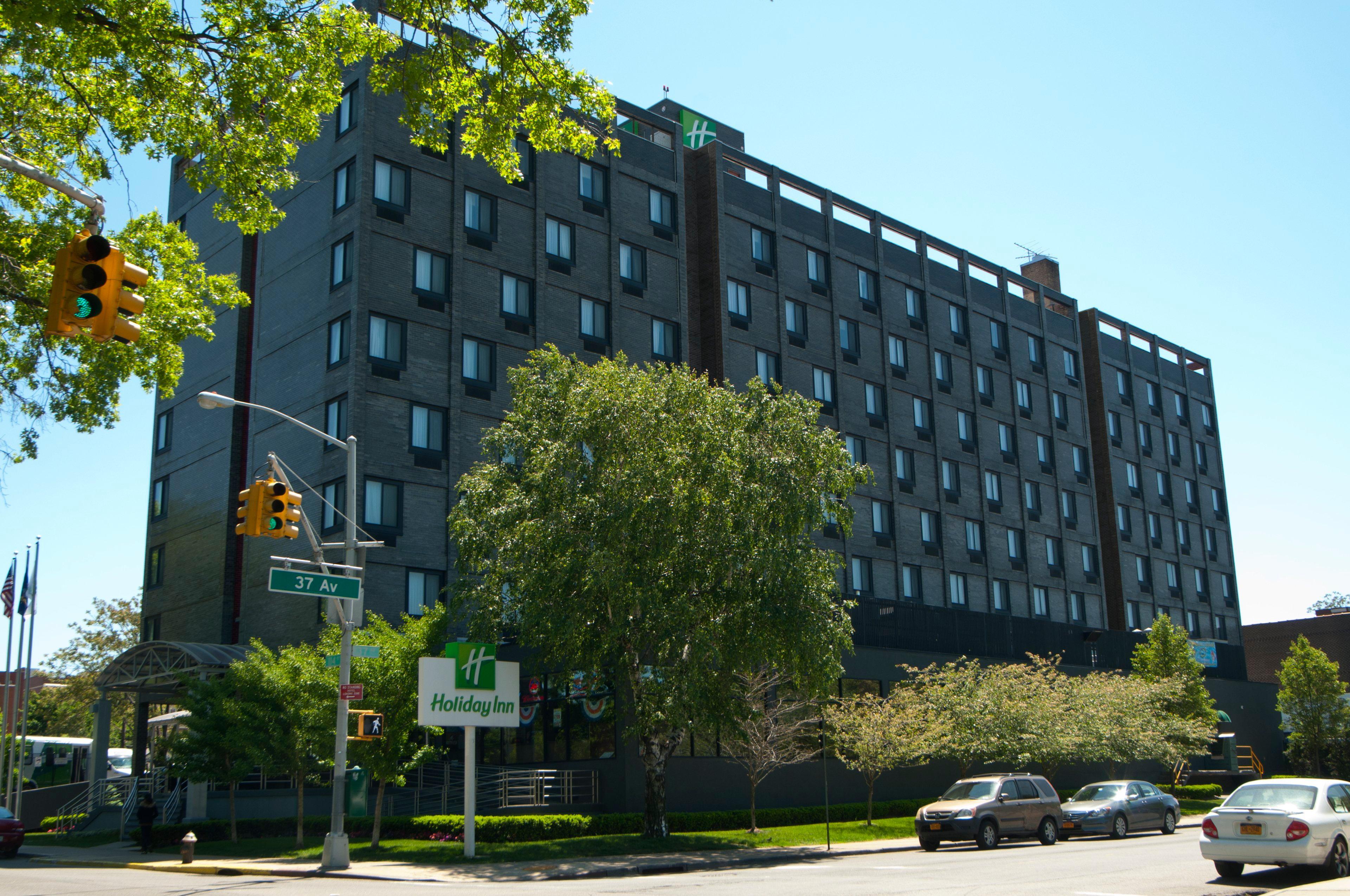 The Laguardia Hotel New York Exterior photo
